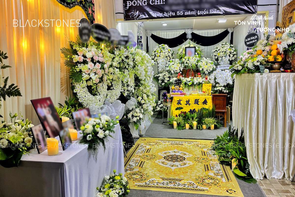 Trang trí tang lễ theo mong muốn của người mất hoặc gia đình