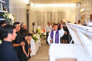 nghi lễ Tang lễ đặc biệt Ánh Sáng Công giáo - Quận 7