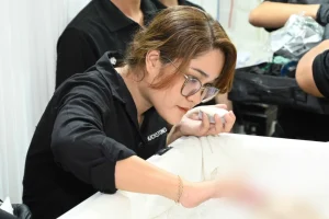 trang điểm thi hài - nhân viên white lady (1)