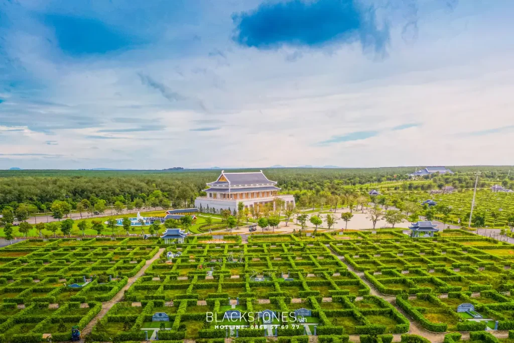 toàn cảnh mộ nghĩa trang Sala Garden, Đồng Nai (8)